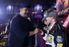 Kalungkan Medali, Menpora Dito Beri Selamat Onic Esport Juara MPL ID Season 15