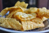Resep Kue Bawang Renyah dan Gurih: Camilan Tradisional yang Bikin Ketagihan!