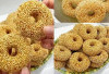 Ngidam Cemilan Enak dan Manis?  Coba Resep Kue Pisang Donat Wijen yang Gampang Dibikin