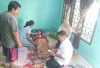 Peduli Kesehatan Warga, Lurah Pasar Muaradua Turun Langsung Antar Pasien ke RSUD